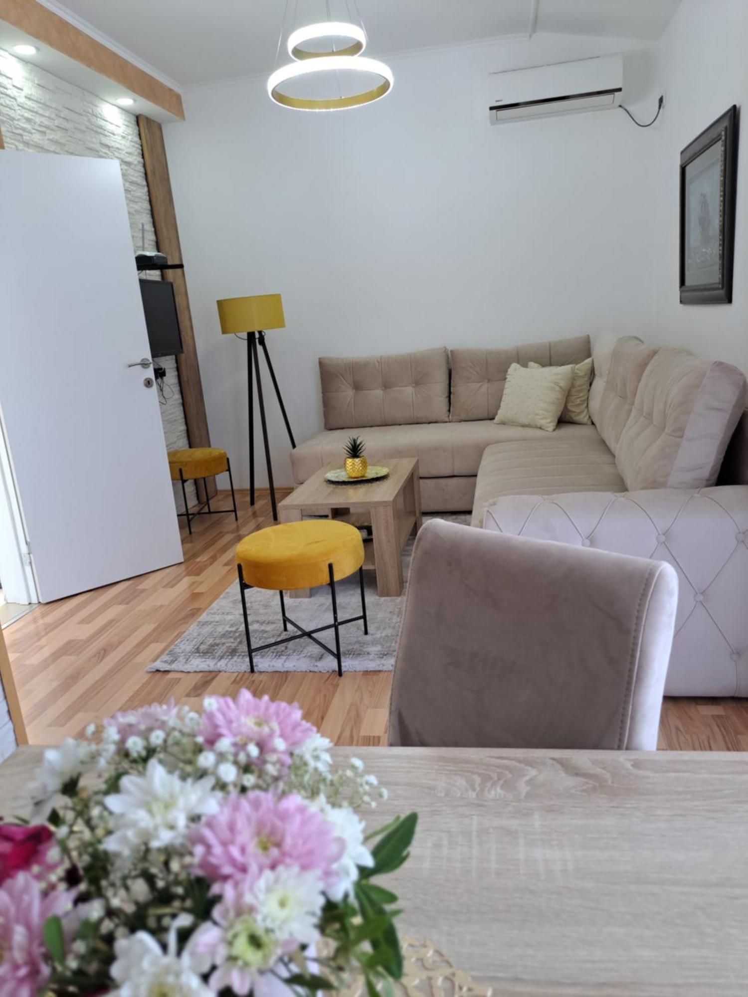 Apartments Pepdjonovic Улцинь Екстер'єр фото